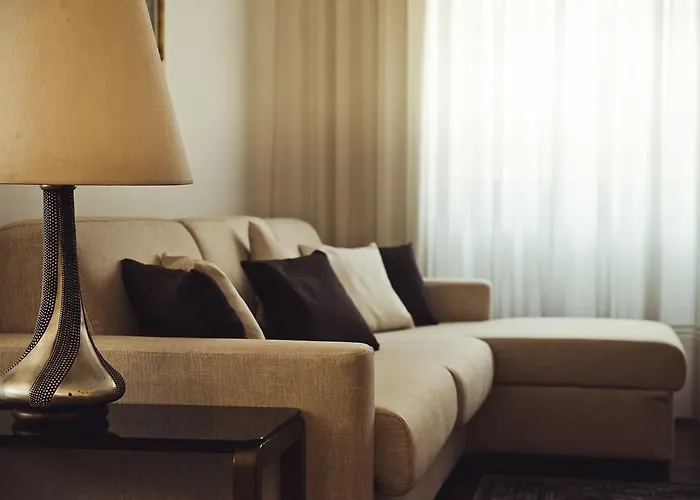 Plumbird Boutique & Apartment